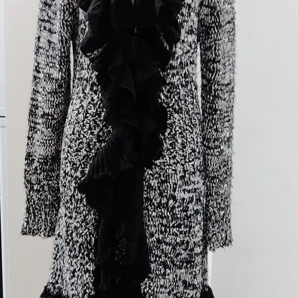 Long sweater with ruffled neck - Picture 1 of 3